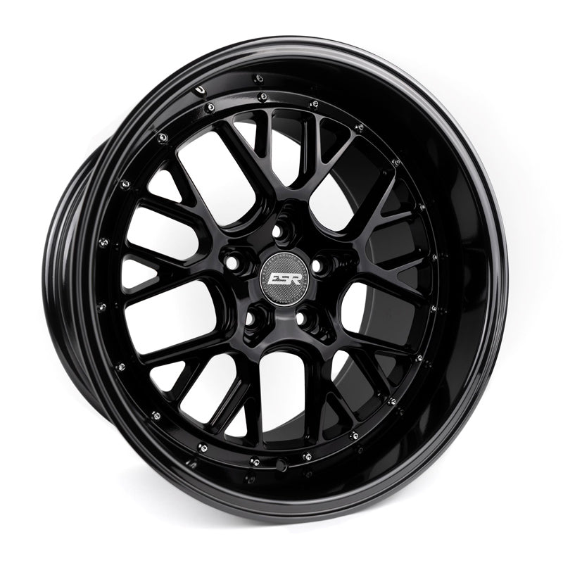 ESR CS11 Gloss Black Wheels - 18x8.5, 5x120 ET30 - A Must - Have!
