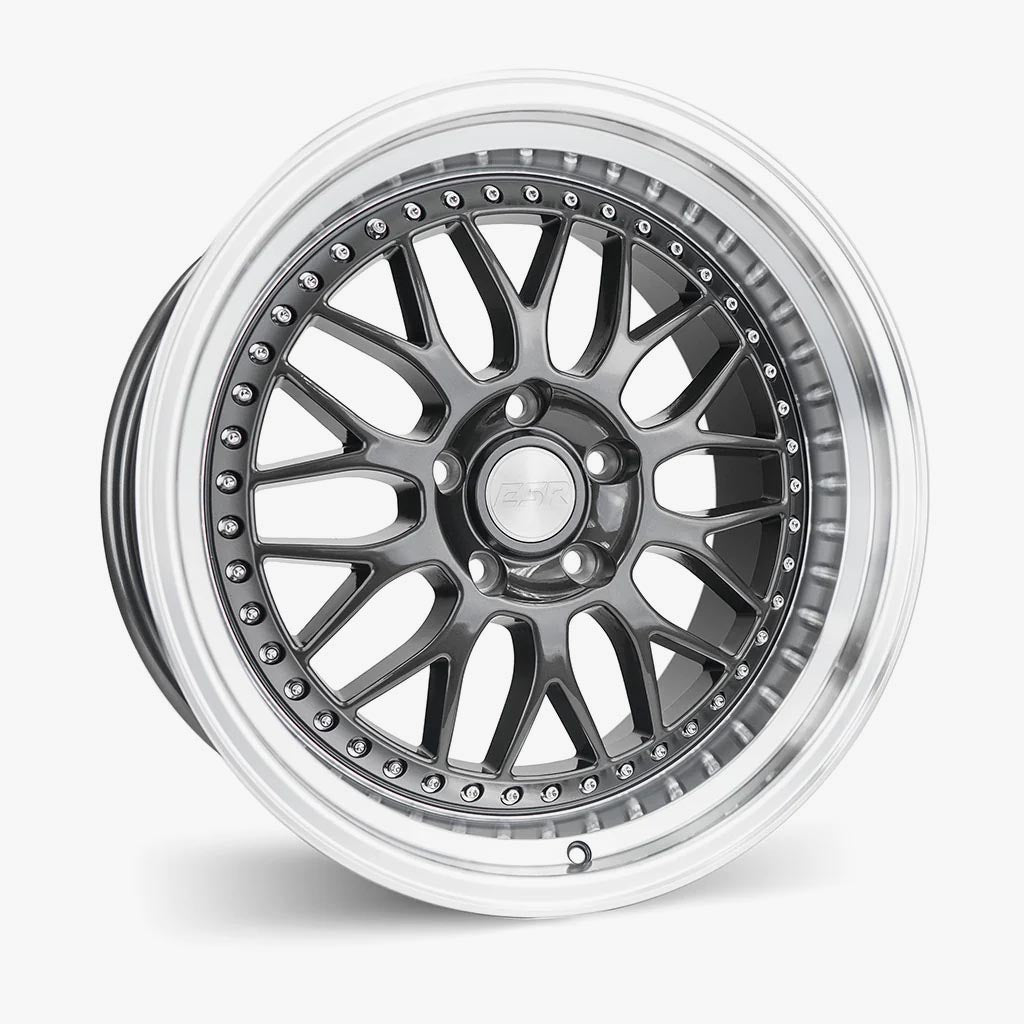 ESR SR01 19x9.5 5x120.6 (Custom Drill) ET22 Gunmetal/Machined Lip - Elevate Your Ride Now!